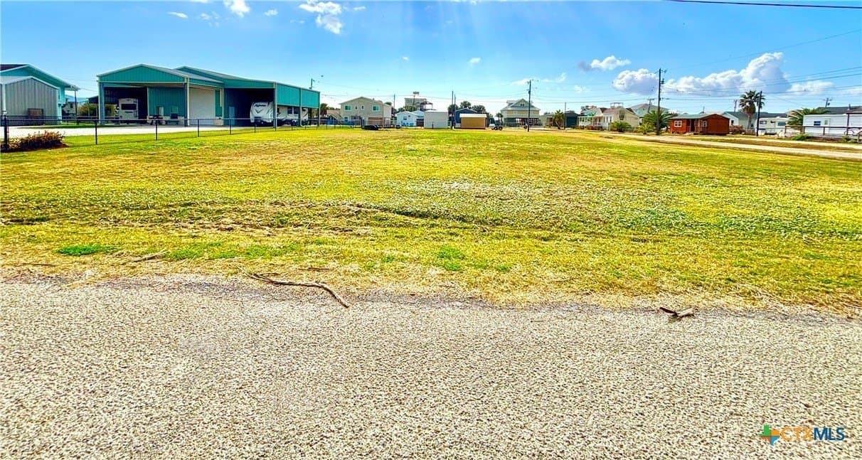 0.32 acres in Calhoun County gallery image 3