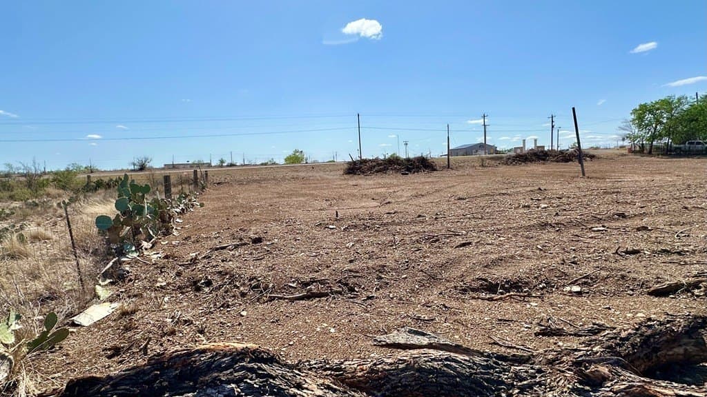 0.16 acres in Maverick County - photo 3
