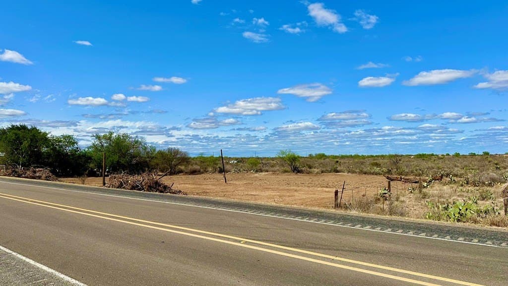0.16 acres in Maverick County - photo 4