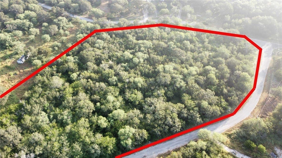 4.51 acres in Nueces County - photo 2