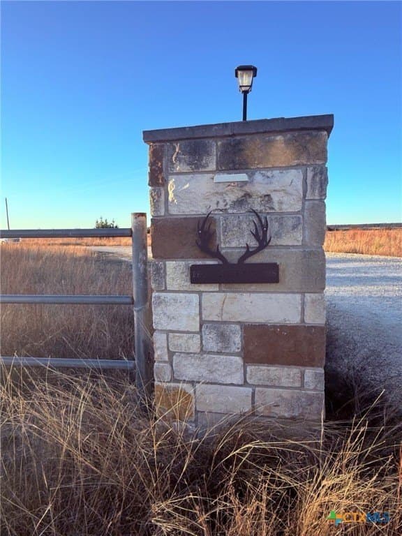 10.01 acres in Lampasas County gallery image 2
