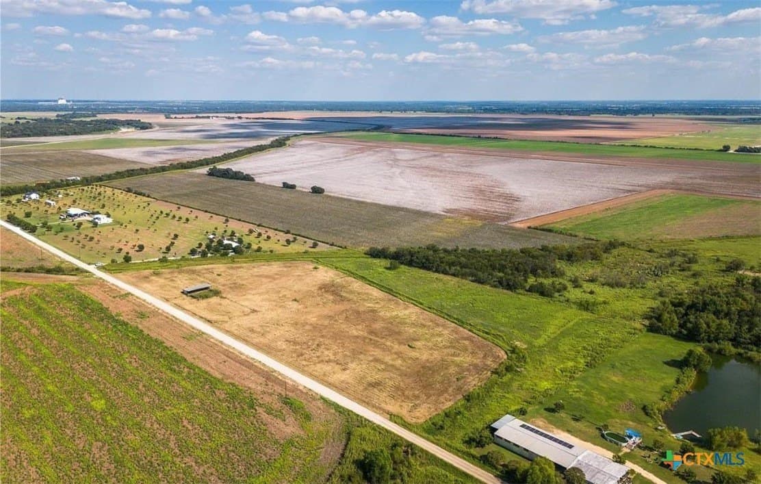 7.43 acres in McLennan County featured view