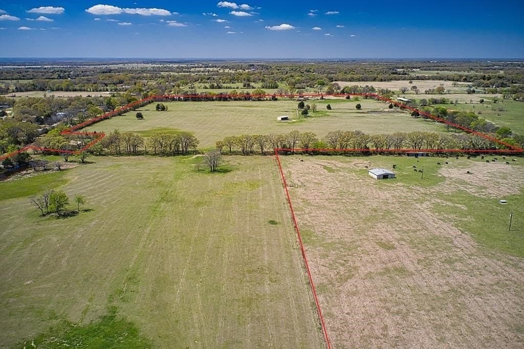 66.57 acres in Henderson County - photo 6