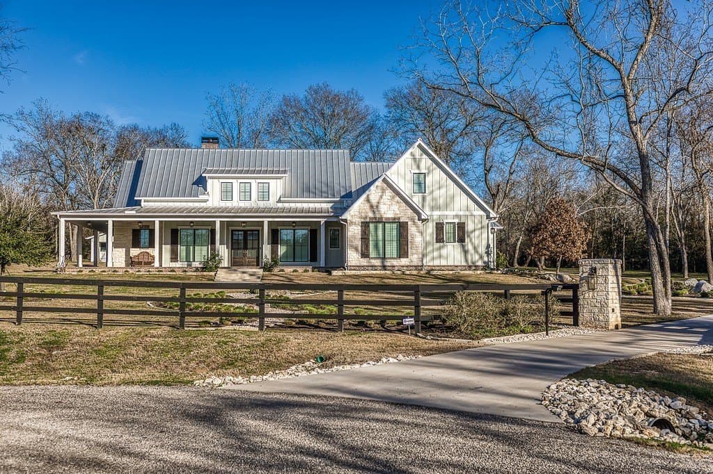 3.22 acres in Washington County gallery image 2