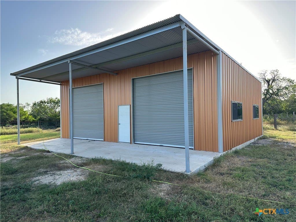 150 acres in Karnes County gallery image 4