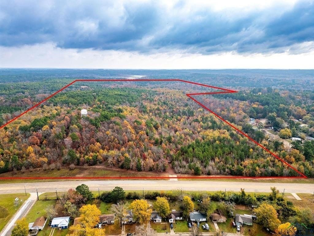 172.21 acres in Morris County - photo 24