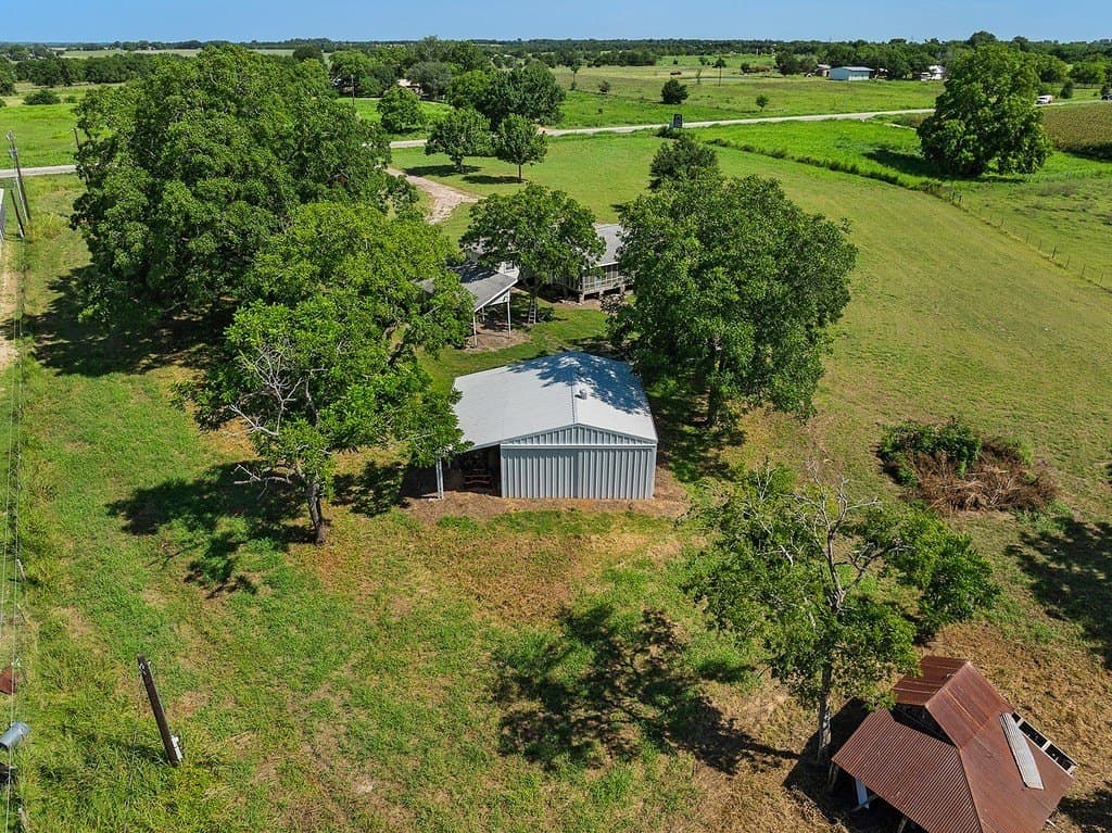 6 acres in Fayette County featured view