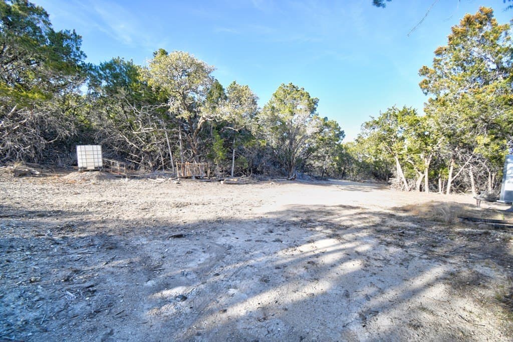 2.46 acres in Kerr County gallery image 4