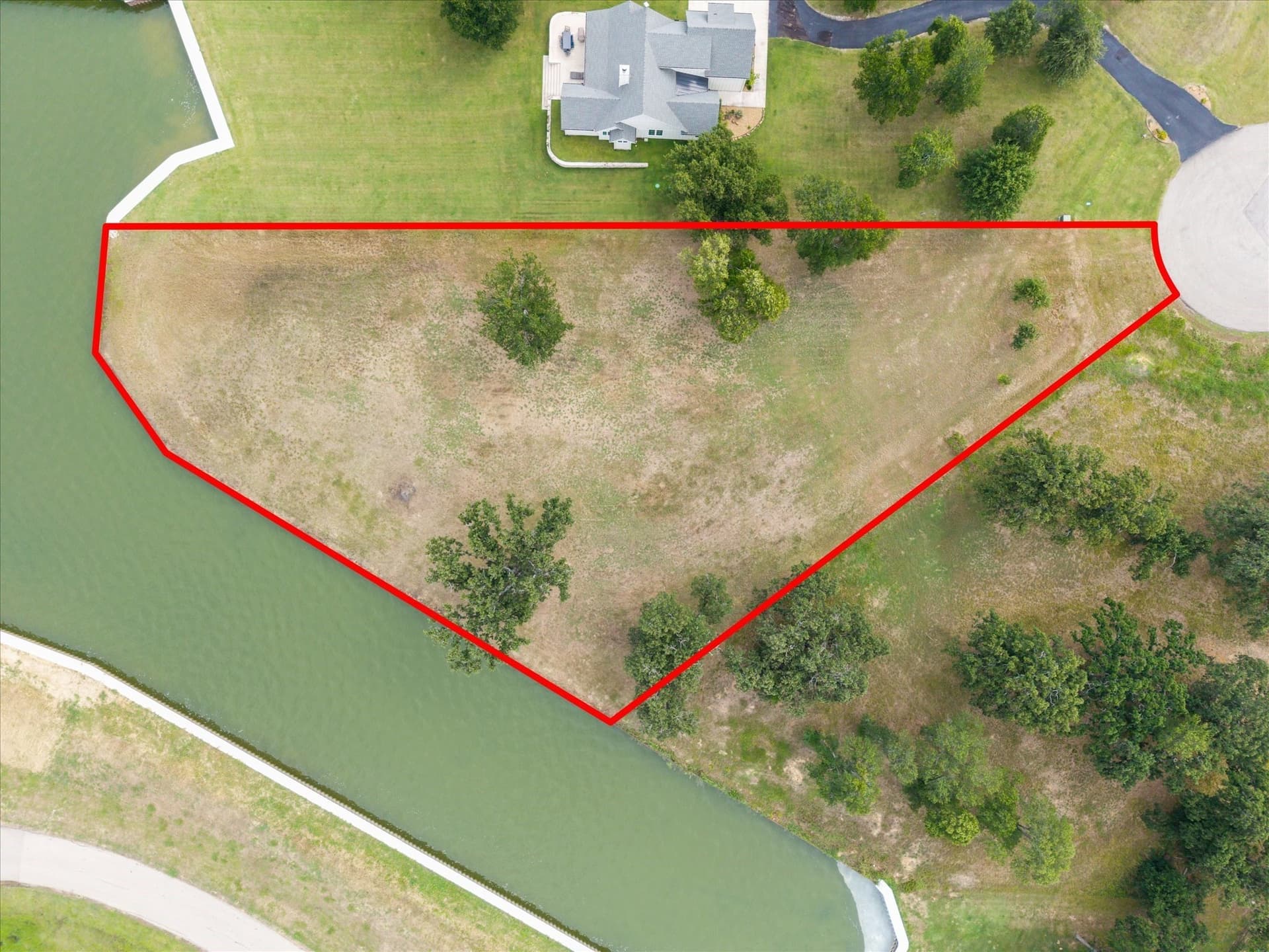 1.05 acres in Navarro County gallery image 4