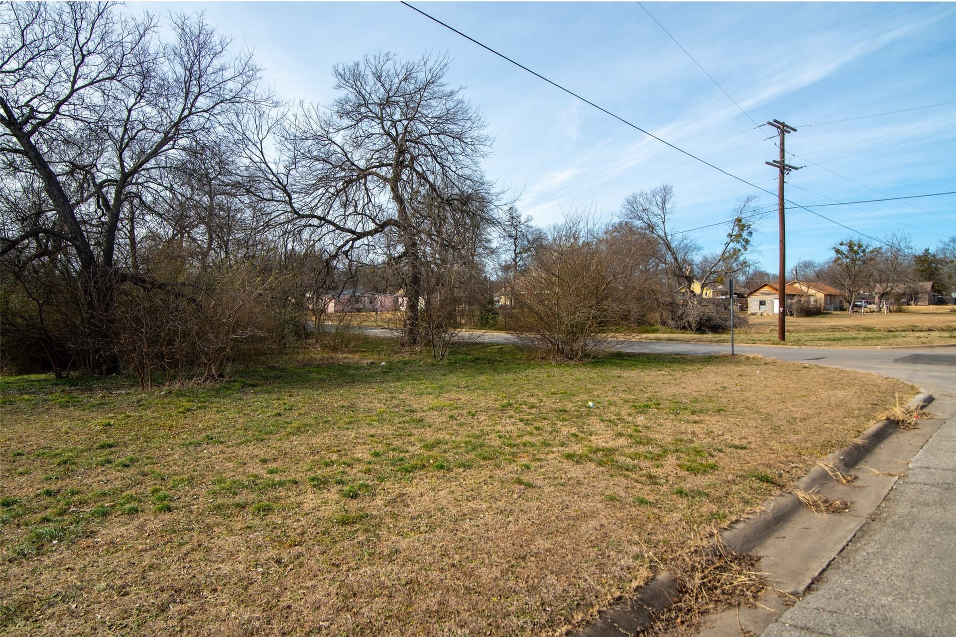 0.38 acres in Grayson County - photo 15