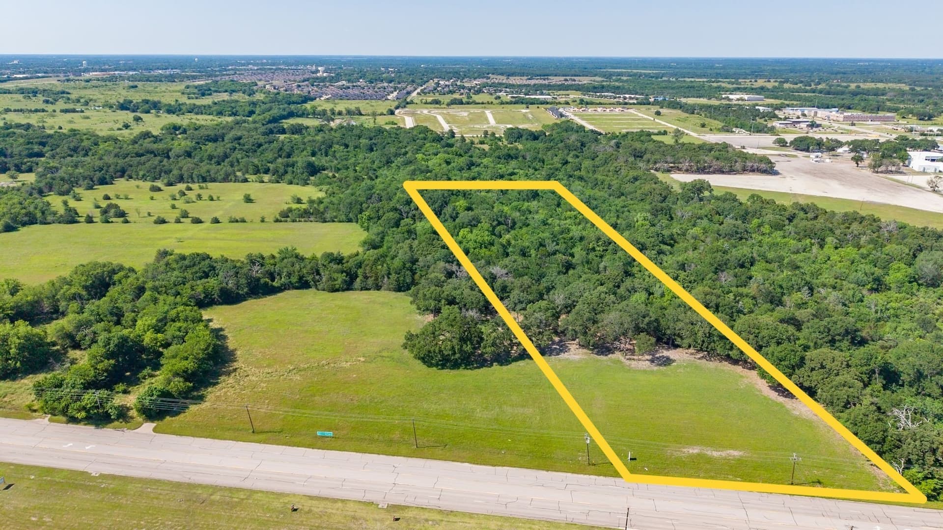 5.2 acres in Hunt County gallery image 4