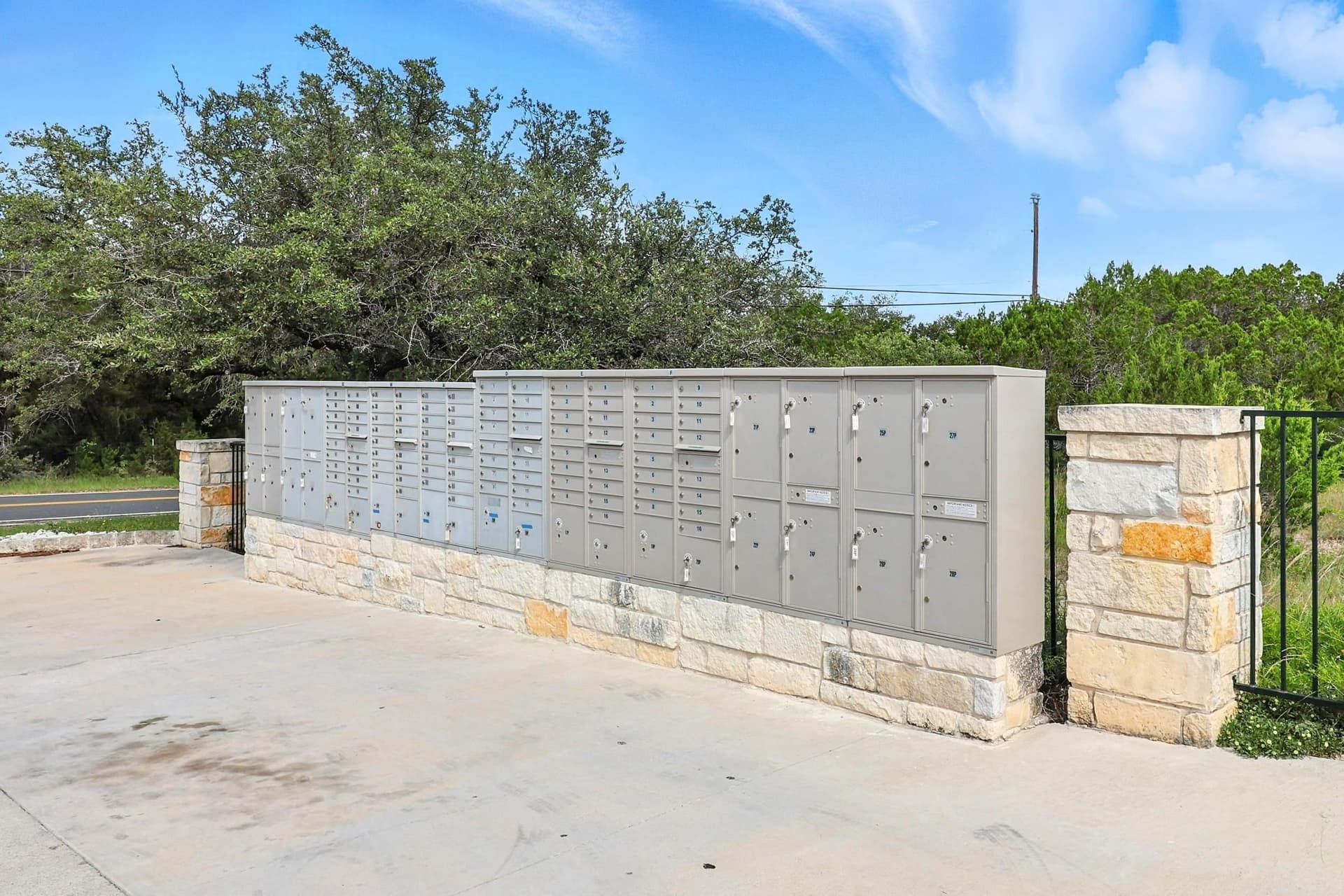 1.49 acres in Travis County - photo 15