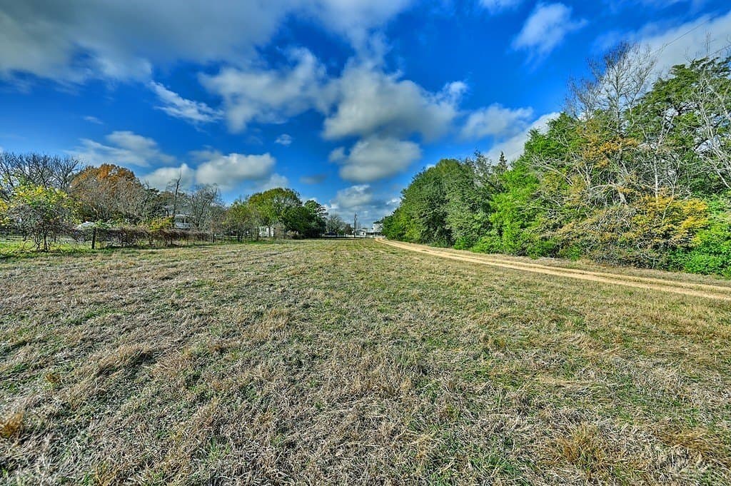 6.97 acres in Fayette County - photo 2