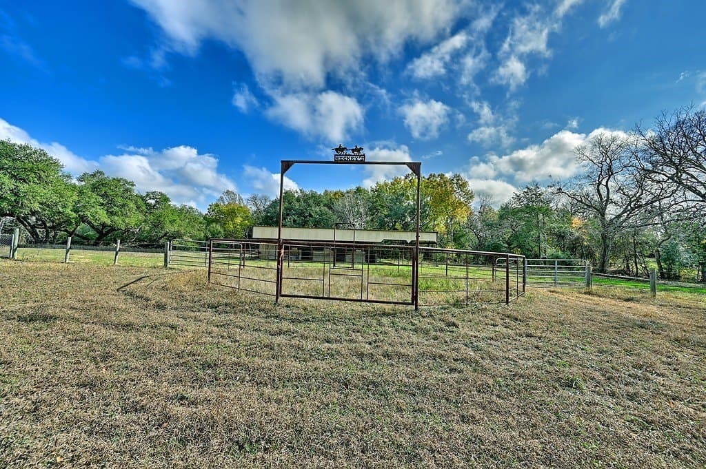 6.97 acres in Fayette County - photo 19