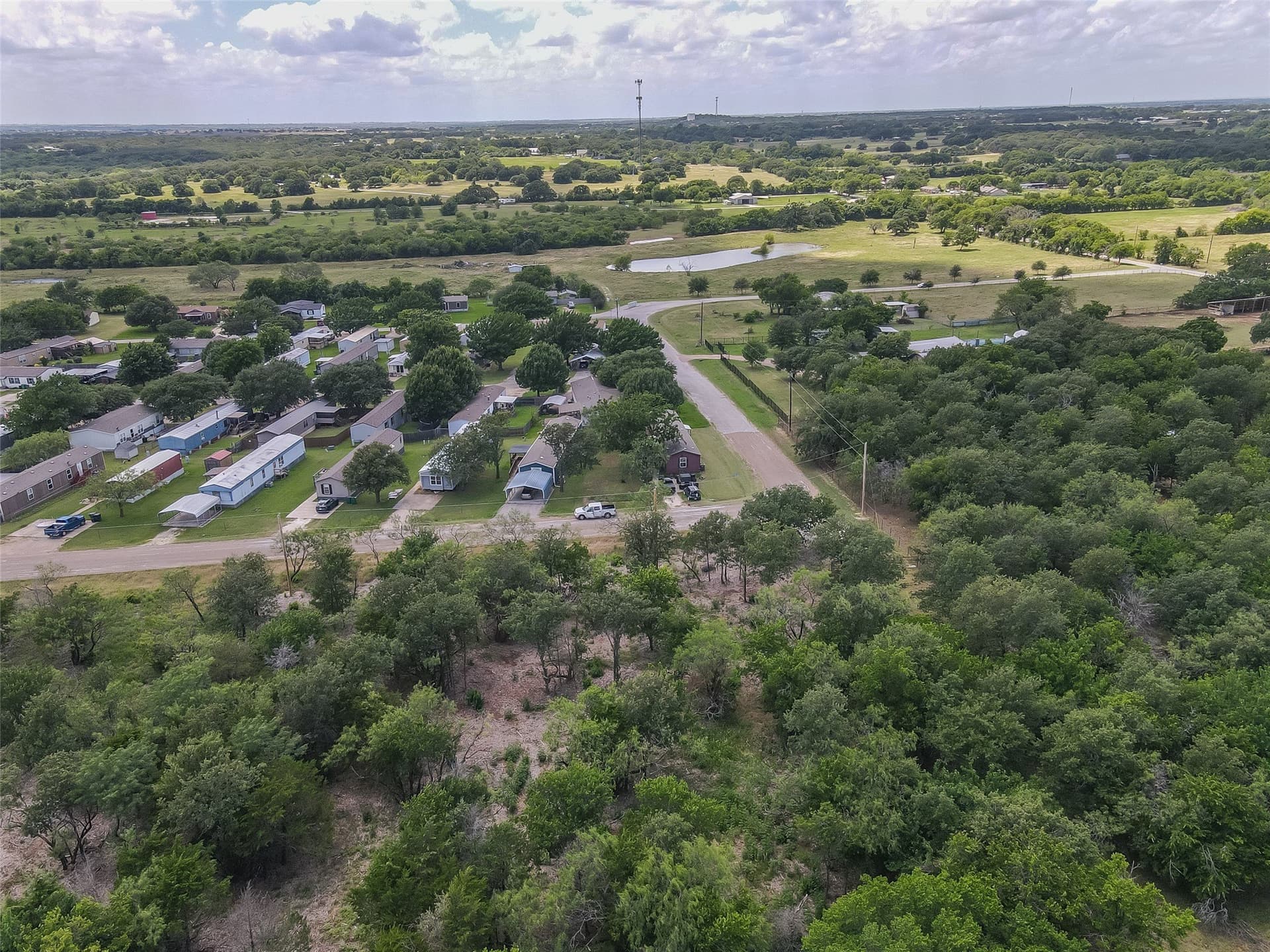 2.31 acres in Johnson County gallery image 4