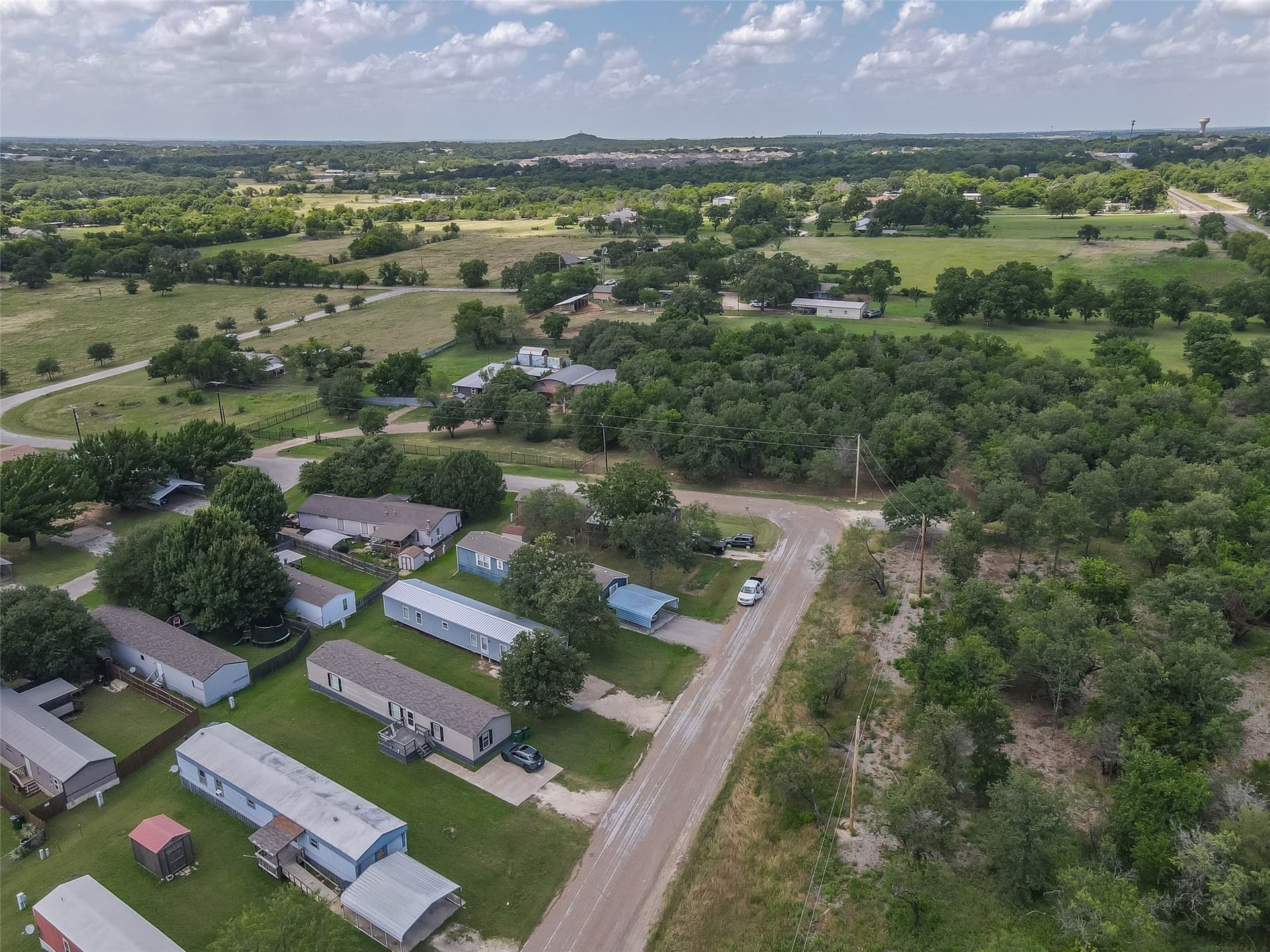 2.31 acres in Johnson County gallery image 3