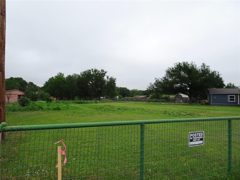 0.5 acres in Hood County featured view