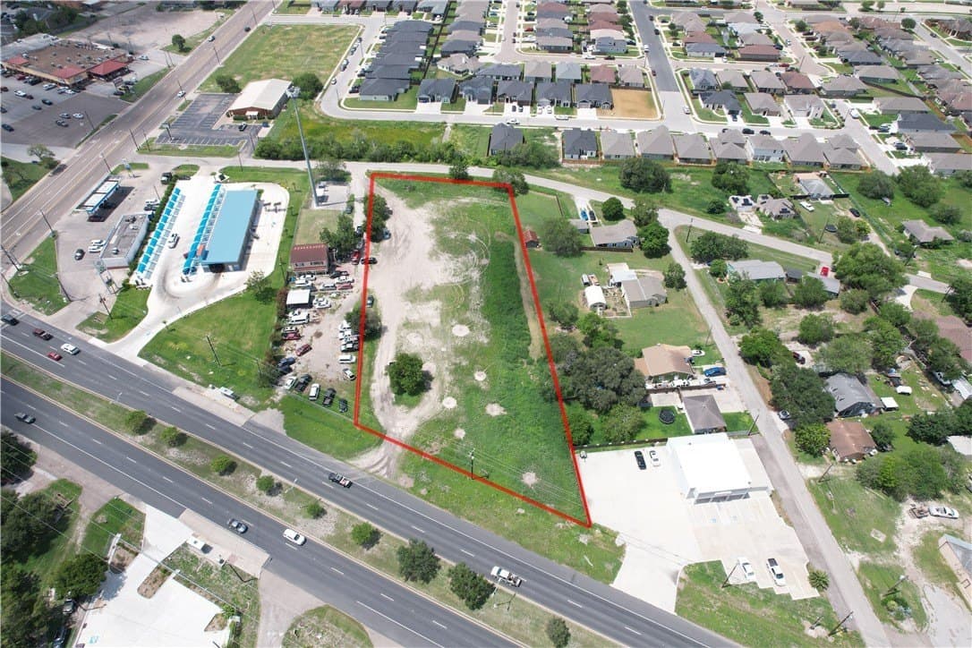 1.93 acres in Nueces County - photo 14