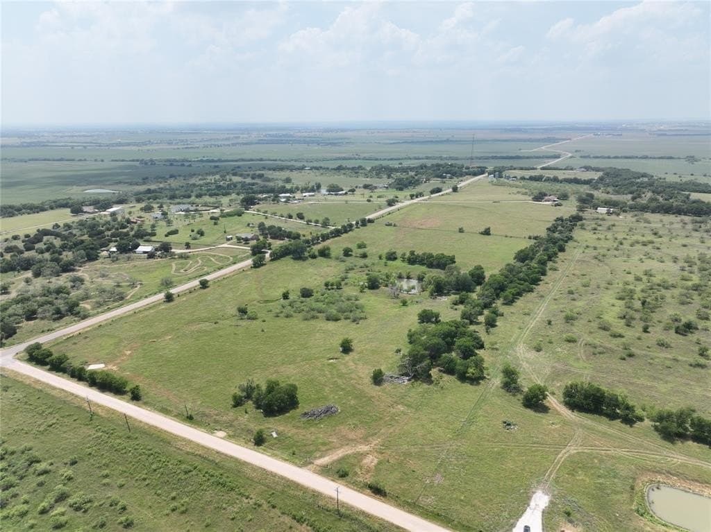 4.3 acres in McLennan County gallery image 3