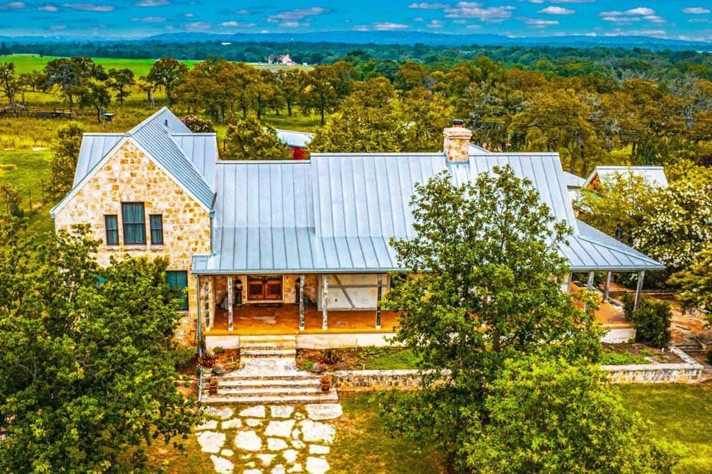 31.21 acres in Gillespie County gallery image 4