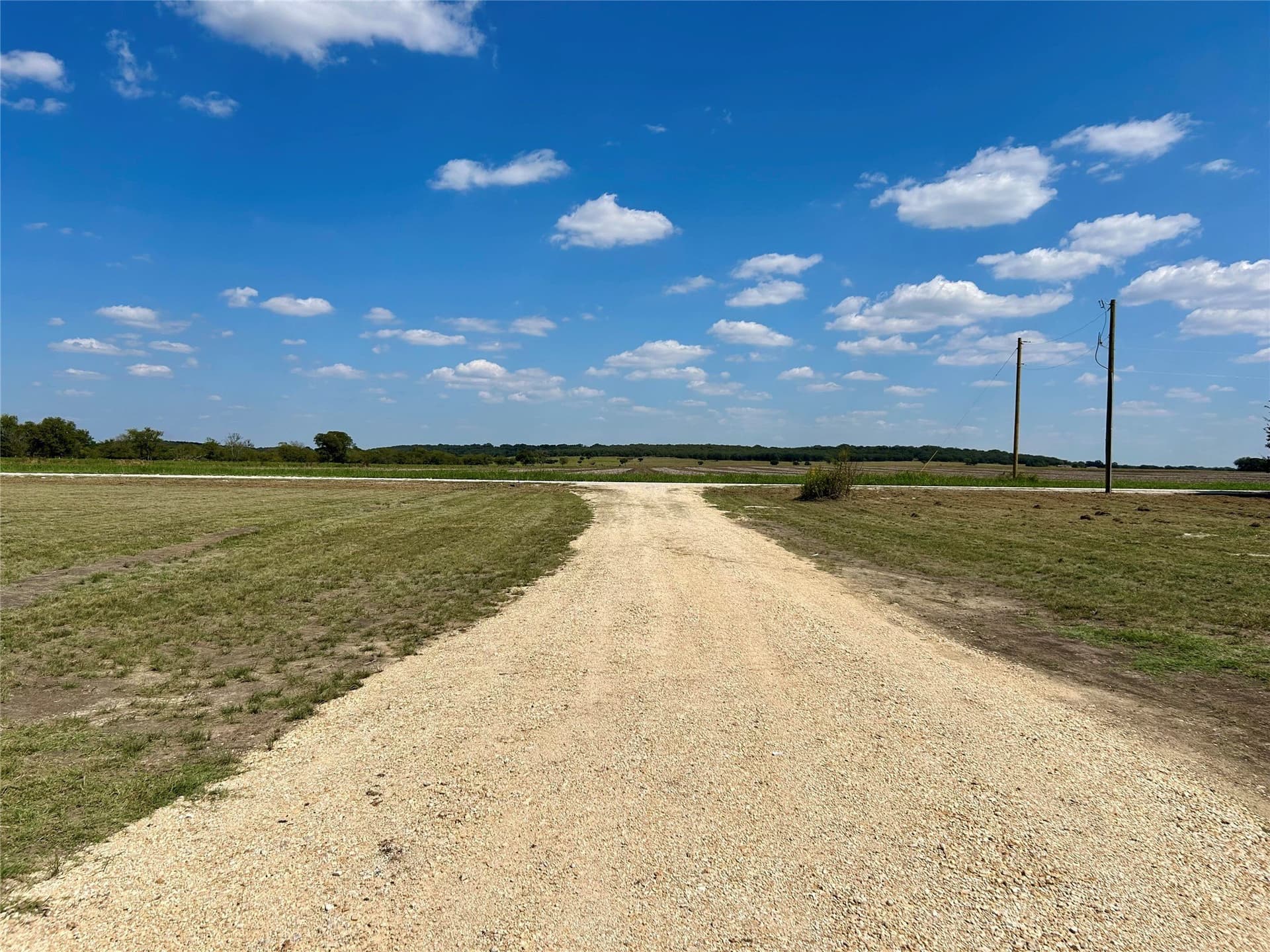 10.32 acres in Hill County - photo 40