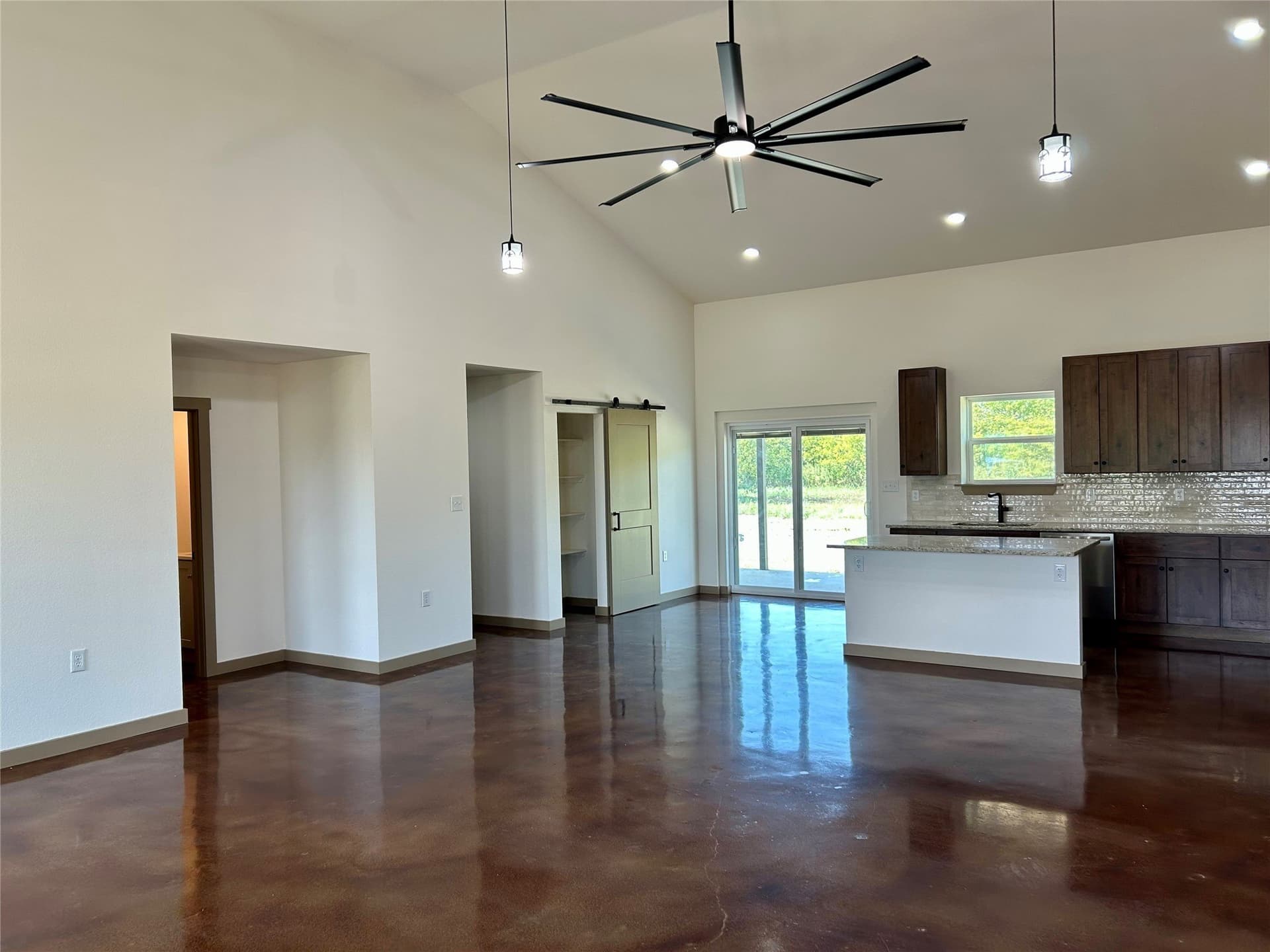10.32 acres in Hill County gallery image 4
