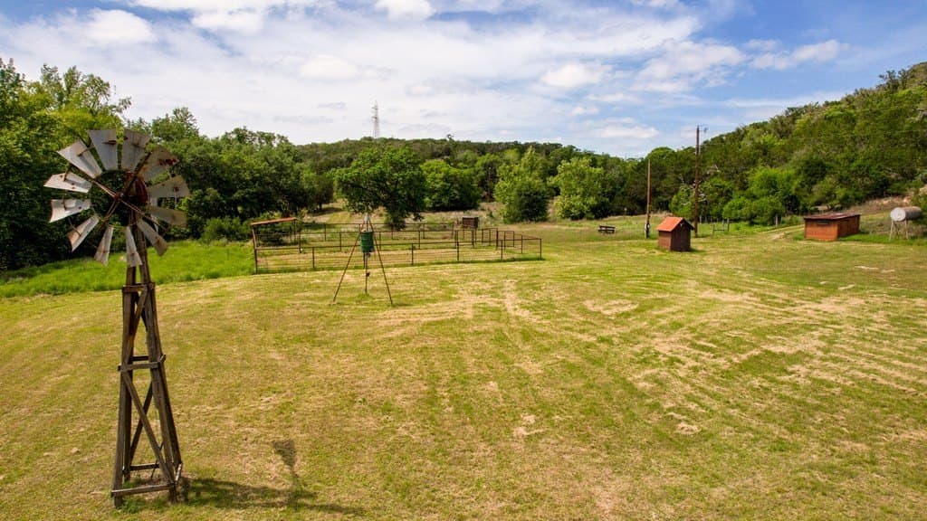 34.51 acres in Kerr County featured view