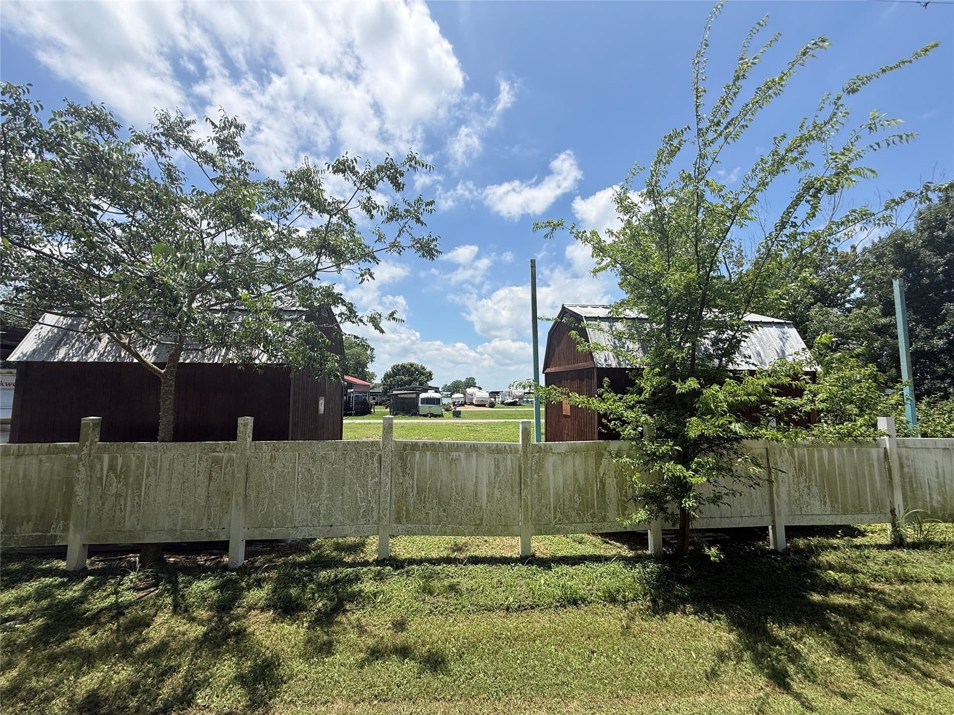 0.05 acres in Navarro County - photo 13