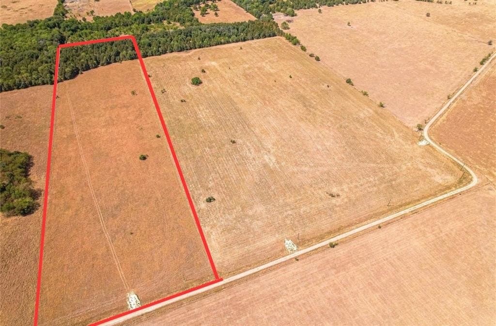 15 acres in Navarro County gallery image 3