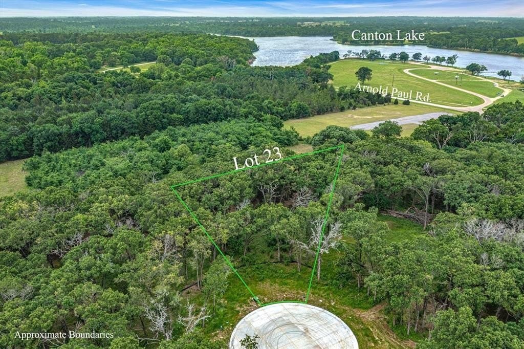 0.67 acres in Van Zandt County