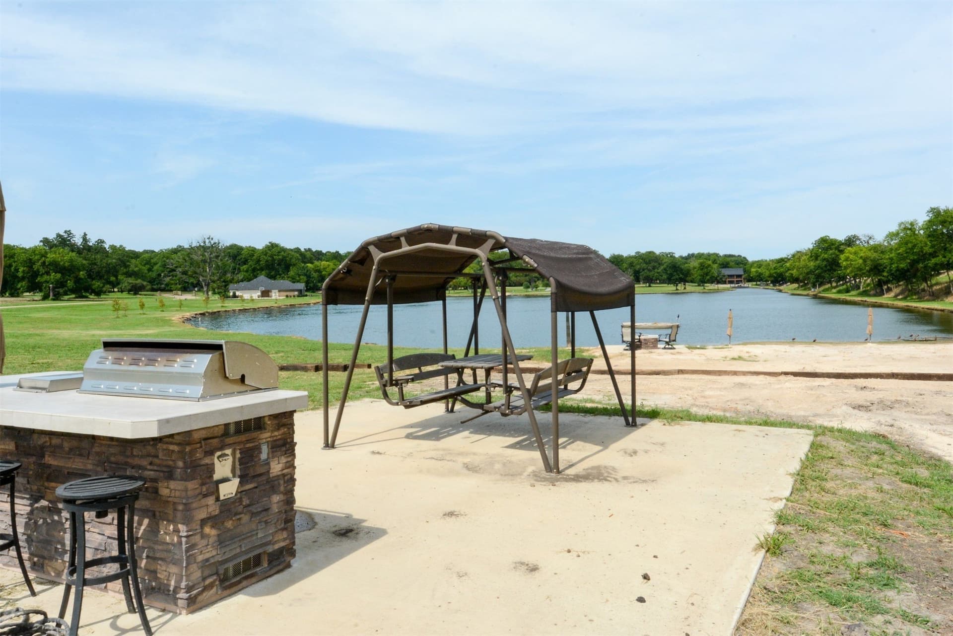 0.61 acres in Kaufman County - photo 5