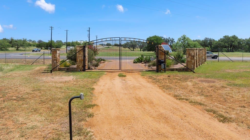 400.41 acres in Llano County - photo 78