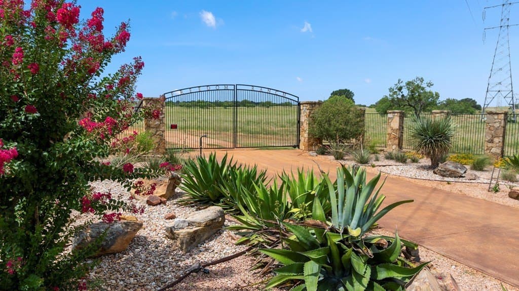 400.41 acres in Llano County - photo 84