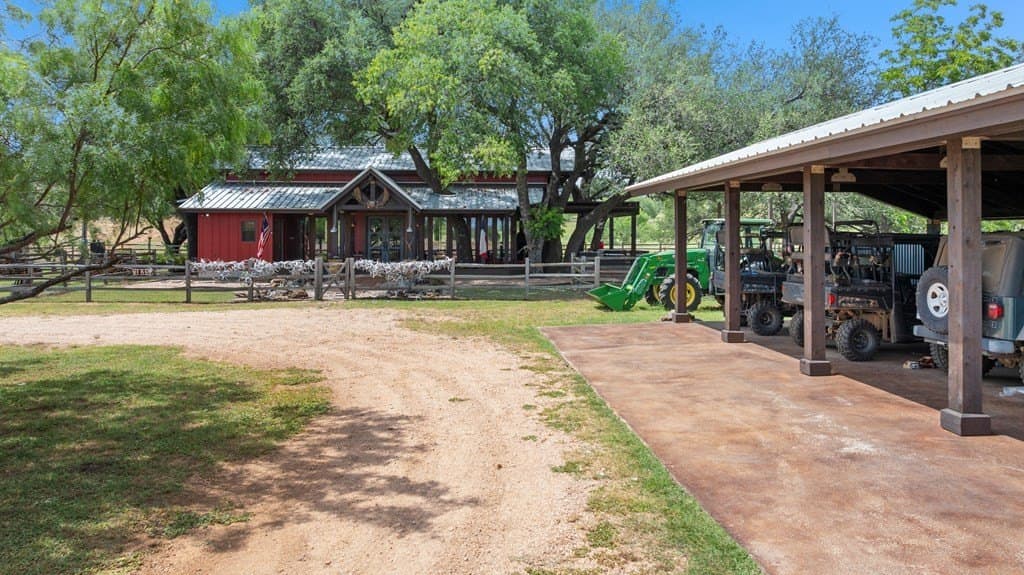 400.41 acres in Llano County - photo 68