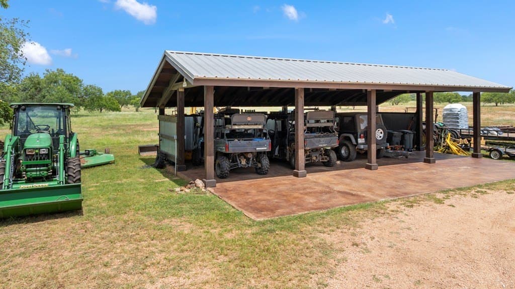 400.41 acres in Llano County - photo 69