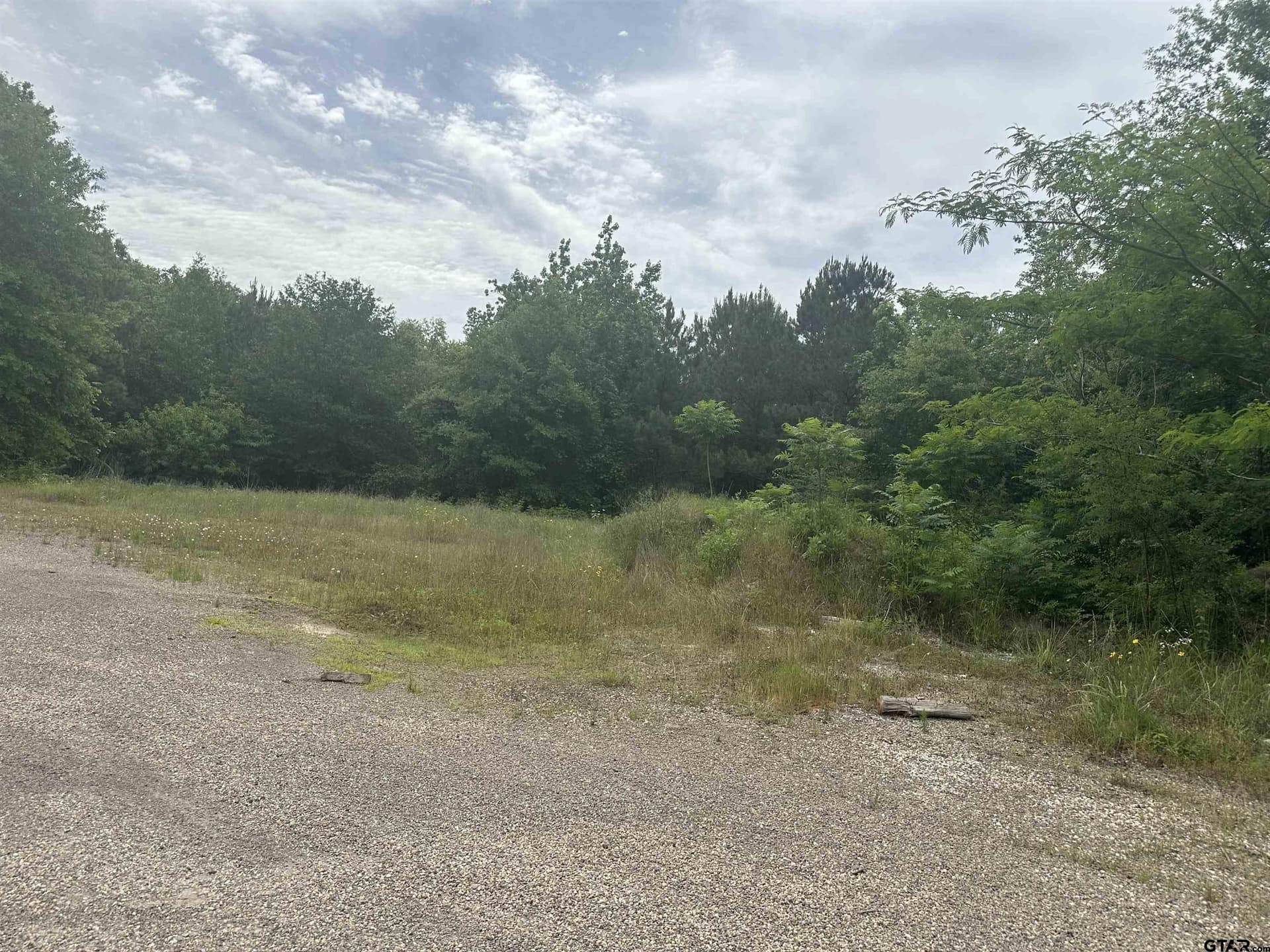 6.08 acres in Smith County gallery image 3