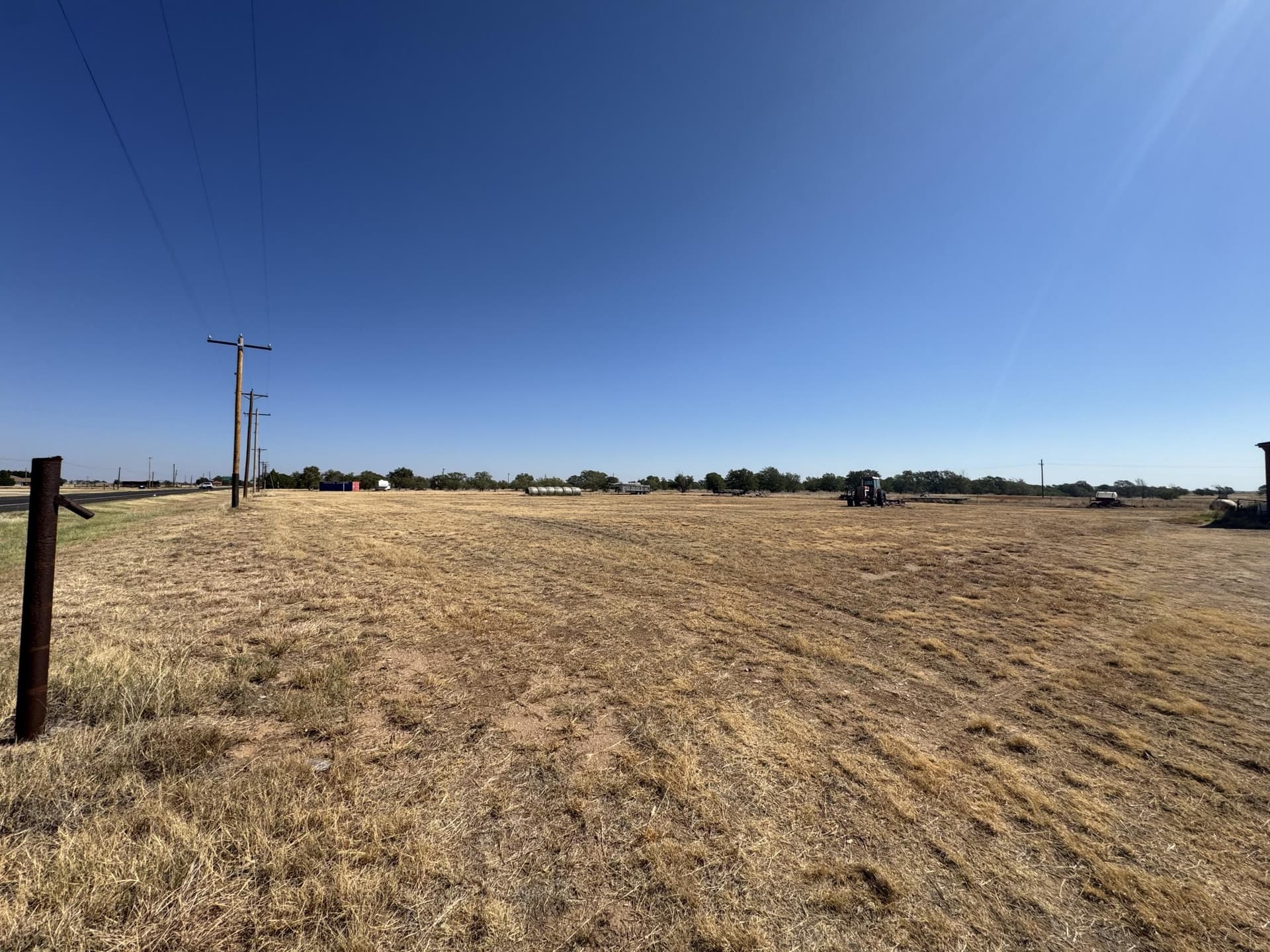 2.64 acres in Lamb County - photo 2