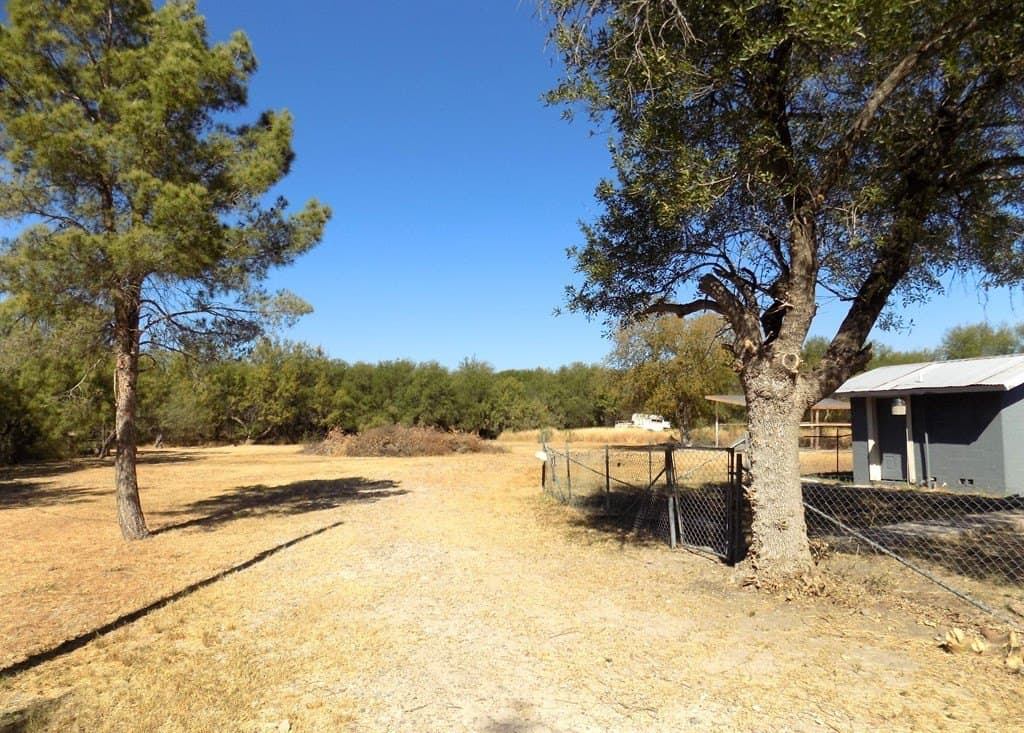 13 acres in Maverick County - photo 14