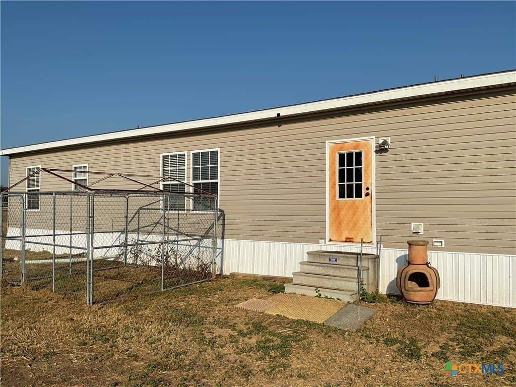 20 acres in DeWitt County - photo 4