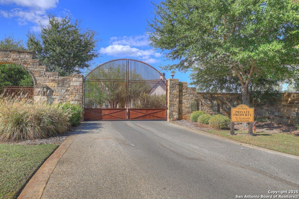1.35 acres in Comal County - photo 20