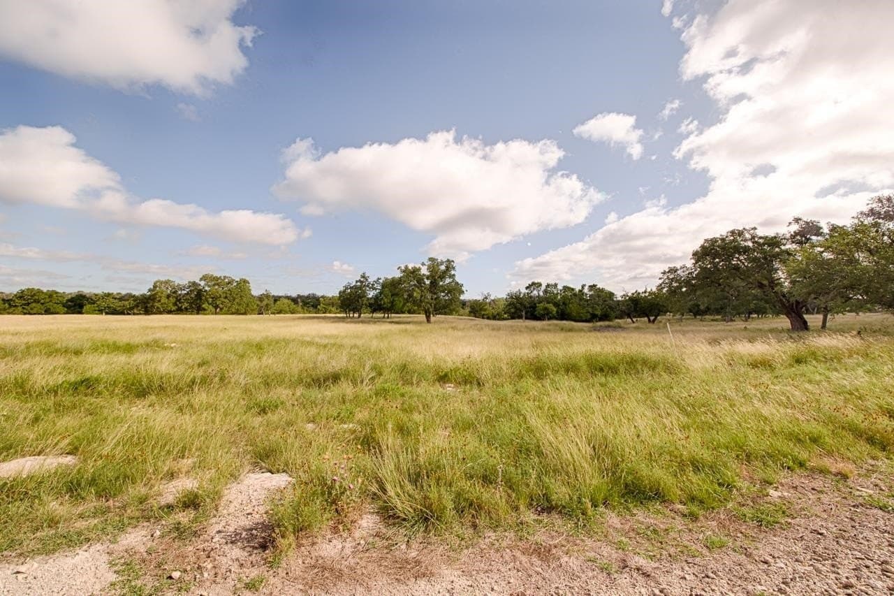 8.33 acres in Gillespie County - photo 5