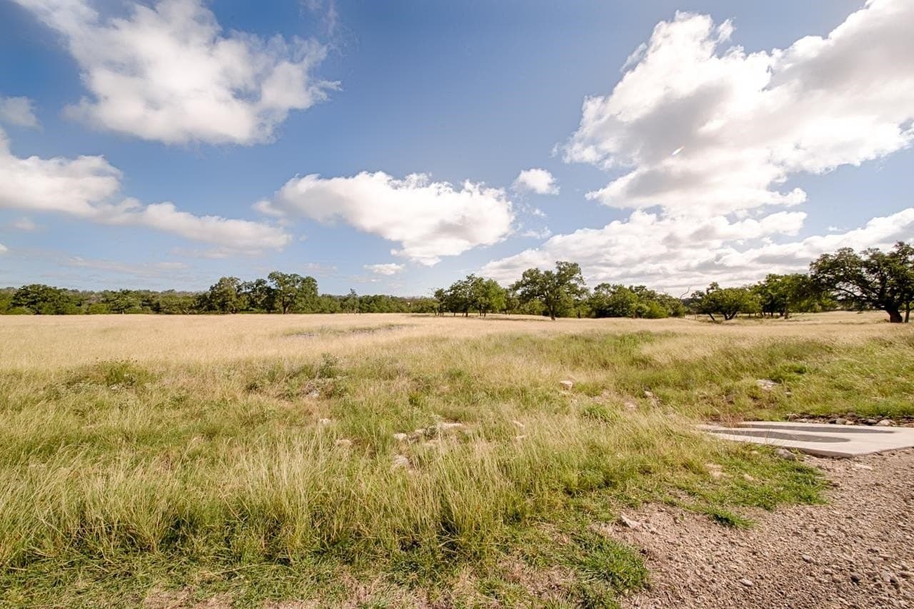 8.33 acres in Gillespie County - photo 8