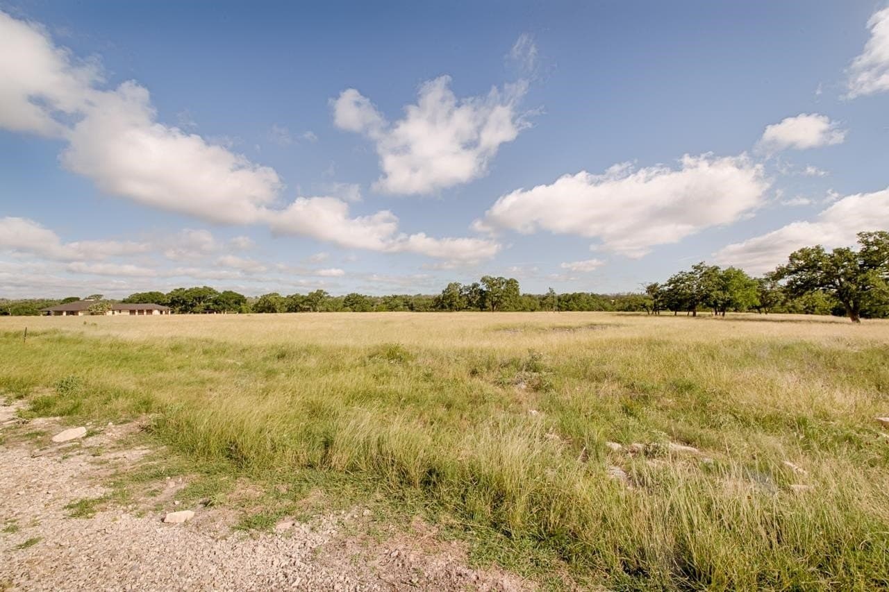 8.33 acres in Gillespie County - photo 9