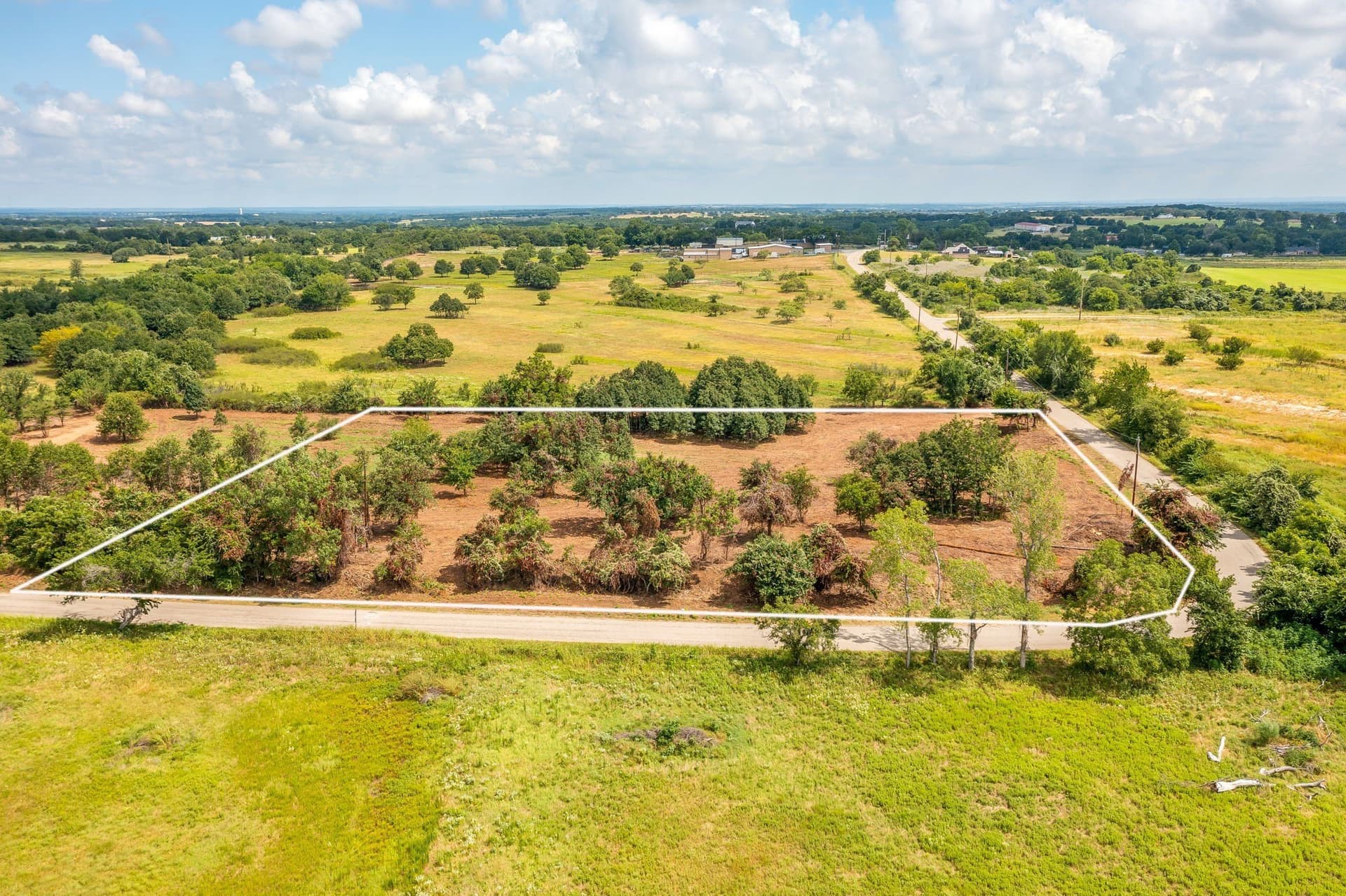 2.5 acres in Parker County