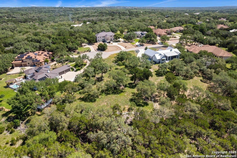 1.13 acres in Comal County gallery image 3