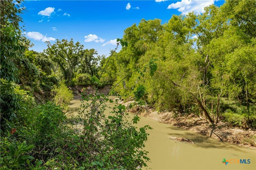 54.34 acres in Victoria County