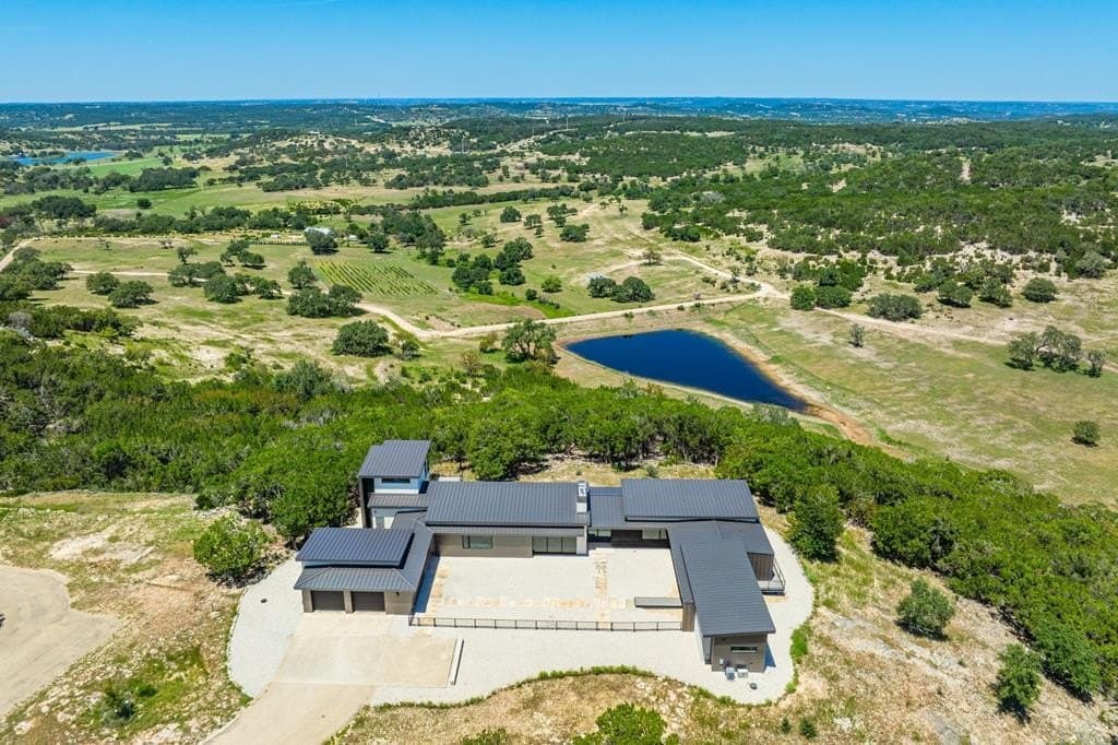 126.3 acres in Kerr County gallery image 2