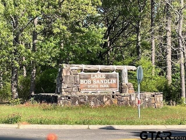 0.51 acres in Titus County - photo 19