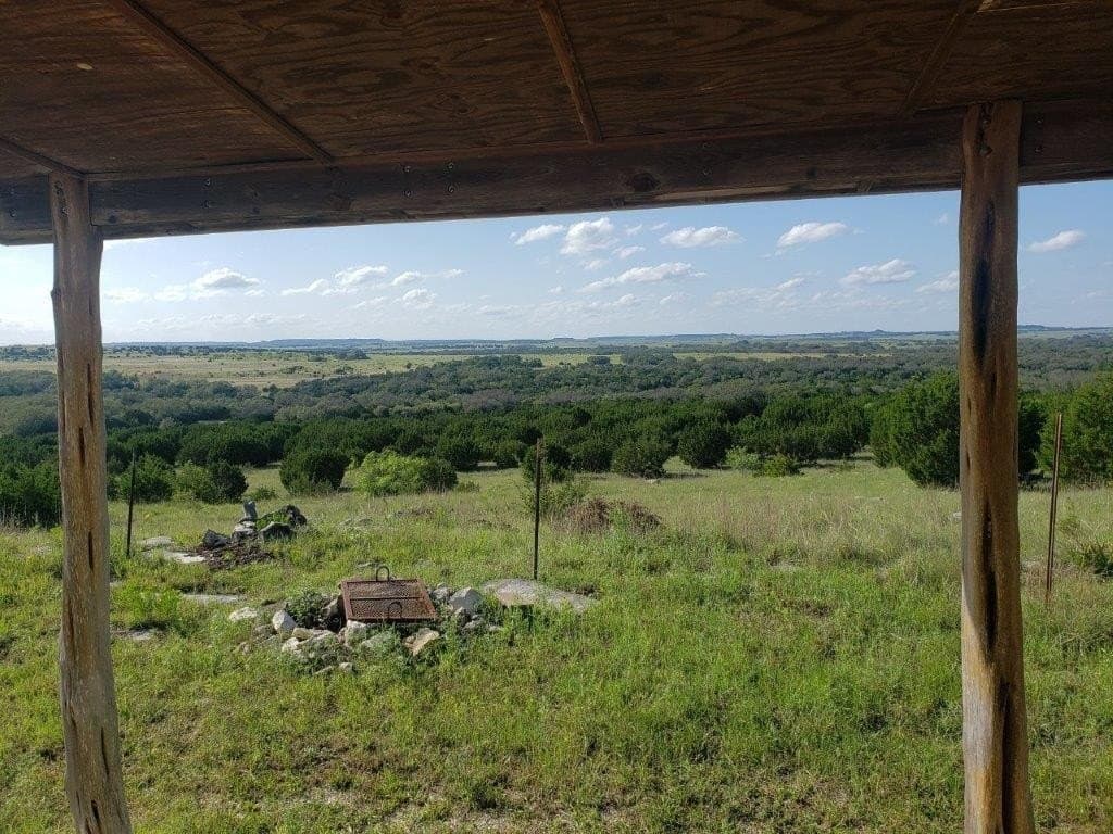 2,819.4 acres in Lampasas County