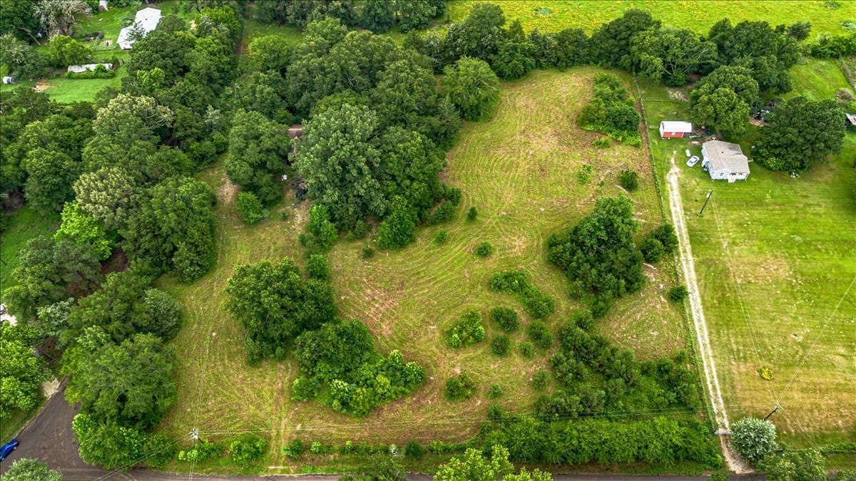 3.92 acres in Cherokee County - photo 3